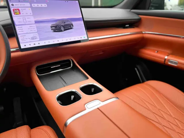 Changan Qiyuan Q07 — Фото автомобиля 21