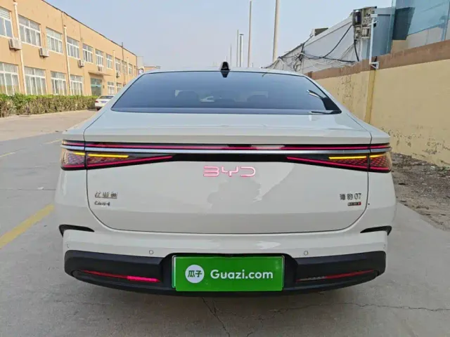 BYD Seal 07 DM-i — Фото автомобиля 5