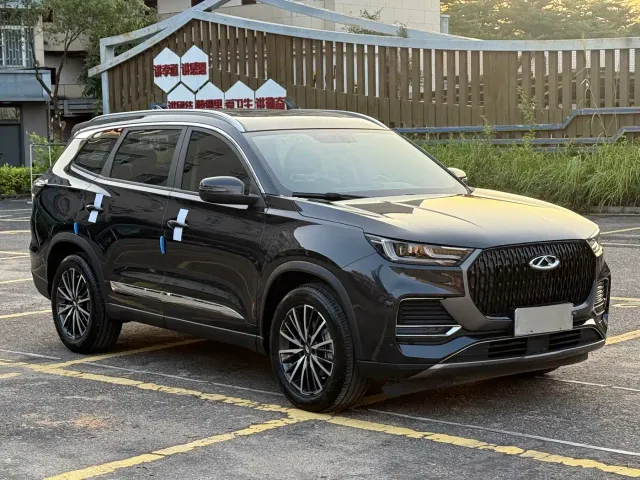 Chery Tiggo 8 — Фото автомобиля 3