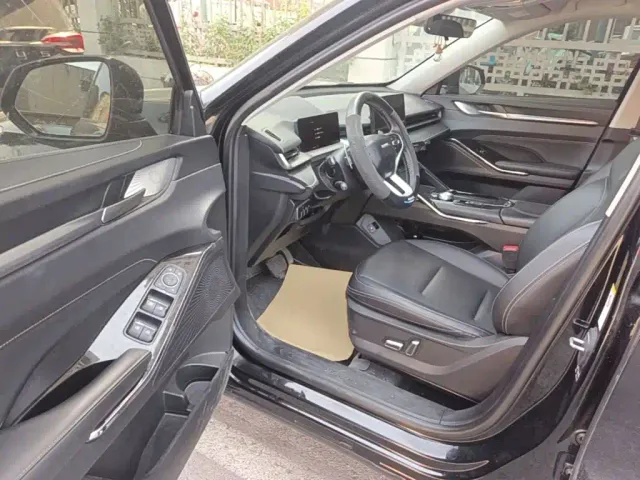 Haval H6 — Фото автомобиля 15