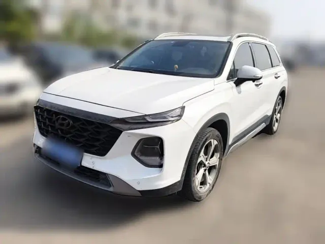 Фотография автомобиля — Hyundai Santa Fe