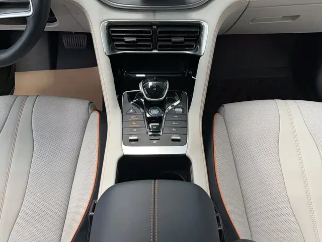 BYD Song PLUS — Фото автомобиля 14