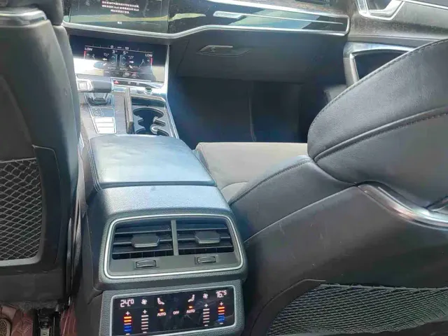Audi A6L — Фото автомобиля 6