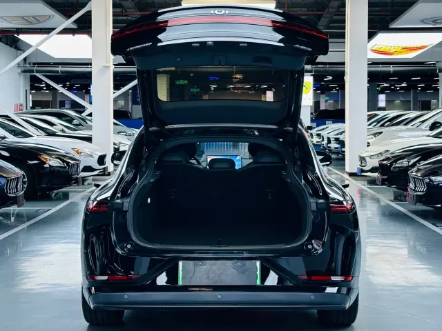 Changan Qiyuan A07 — Фото автомобиля 11