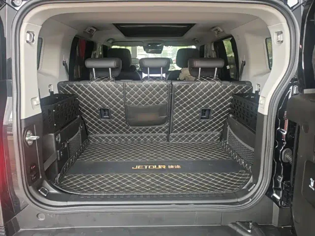 Jetour Jetour Traveler 2023 Model 2.0T 4WD Cross PRO — Фото автомобиля 18
