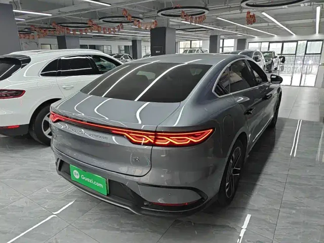BYD Han — Фото автомобиля 6