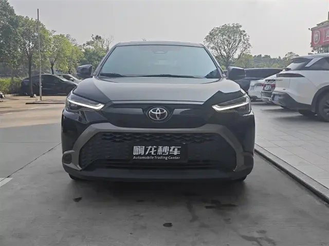 Toyota Frontlander — Фото автомобиля 2