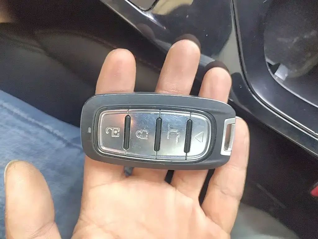 MG MG5 2022 300TGI DCT Trendy Premium Edition — Фото автомобиля 16