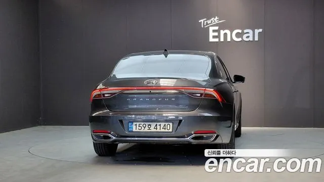 Hyundai Grandeur Premium — Фото автомобиля 4