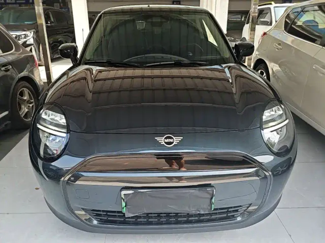 MINI Cooper — Фото автомобиля 2