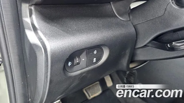 Hyundai Casper Casper Essential — Фото автомобиля 16