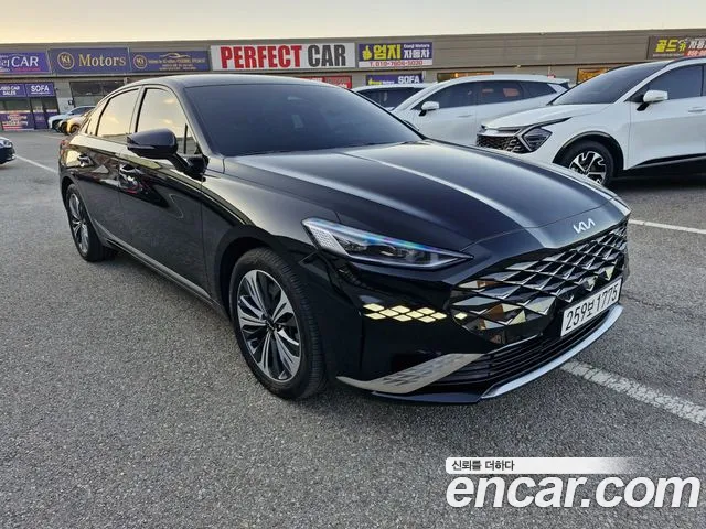 Kia K8 — Фото автомобиля 3