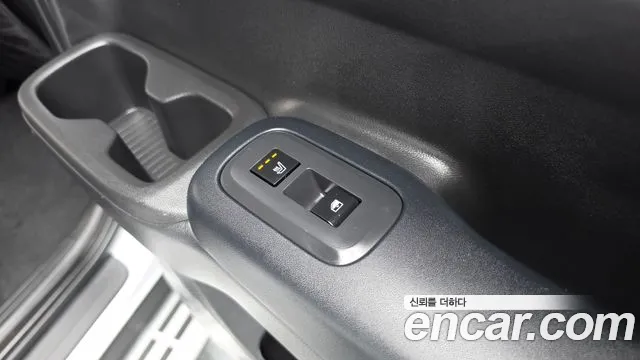Hyundai Santa Fe MX5 — Фото автомобиля 25