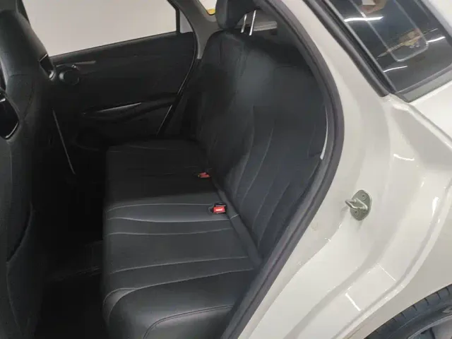 BYD e2 — Фото автомобиля 16