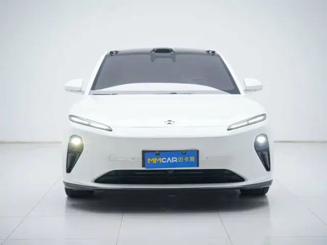 Фотография автомобиля — Nio ET5 Touring