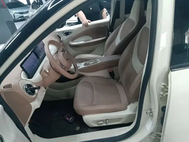 Wuling Bingo — Фото автомобиля 14