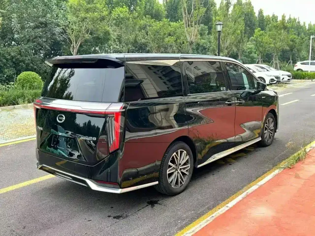 GAC Trumpchi M8 — Фото автомобиля 6