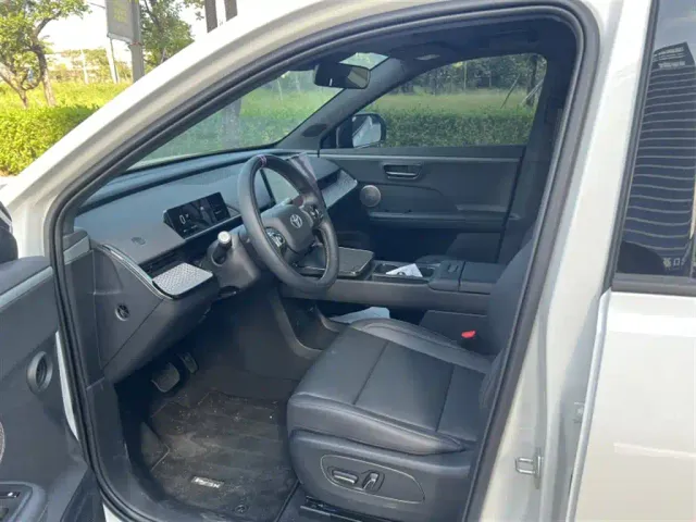 Toyota BoZhi 3X — Фото автомобиля 5