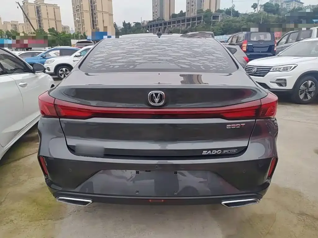 Changan Eado 2024 PLUS Blue Whale NE 1.4T GDI DCT High Performance Edition — Фото автомобиля 5