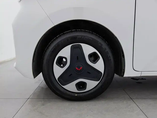Wuling Zhiguang NEV — Фото автомобиля 17