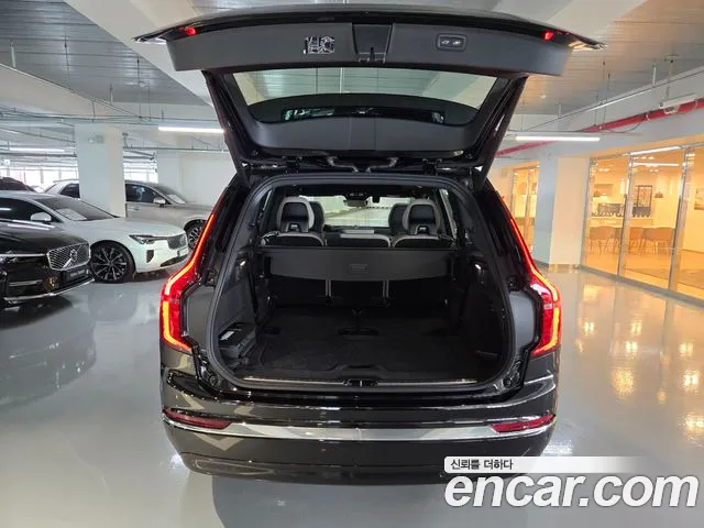 Volvo XC90 Generation 2 — Фото автомобиля 6