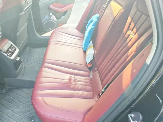 Hongqi H5 — Фото автомобиля 13