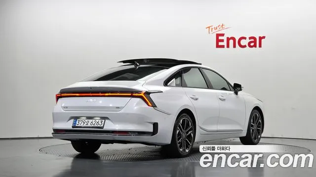 Kia K8 (New) Hybrid — Фото автомобиля 2