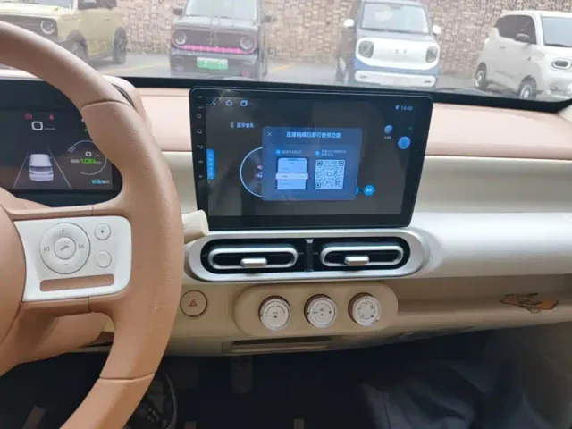 Wuling Hongguang Mini EV — Фото автомобиля 12