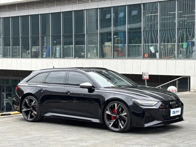 Audi RS 6 — Фото автомобиля 3