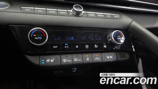 Hyundai AVANTE Новый Avante (CN7) — Фото автомобиля 15
