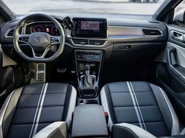 Volkswagen T-Roc — Фото автомобиля 5