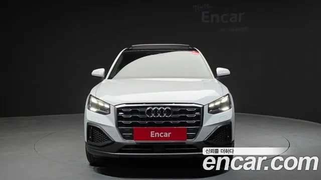 Audi Q2 — Фото автомобиля 3