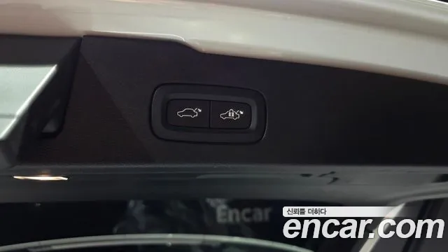 Вольво V60 V60 Cross Country 2 поколение B5 Ultimate AWD — Фото автомобиля 24