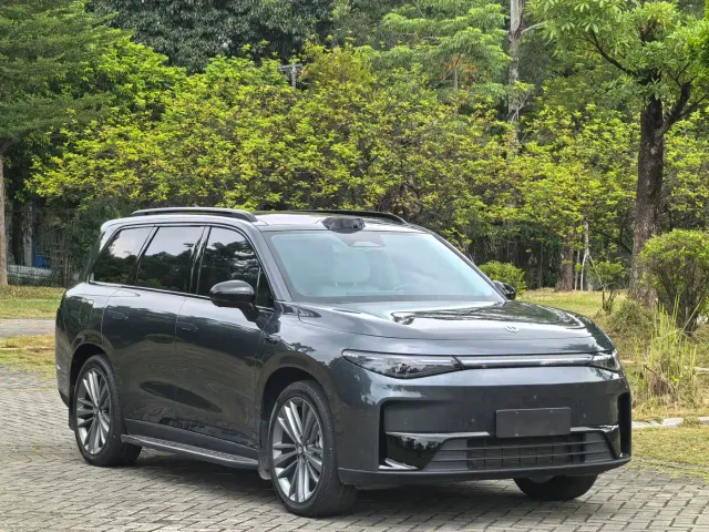 Leapmotor C16 — Фото автомобиля 3
