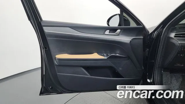 Kia K5 Prestige — Фото автомобиля 24