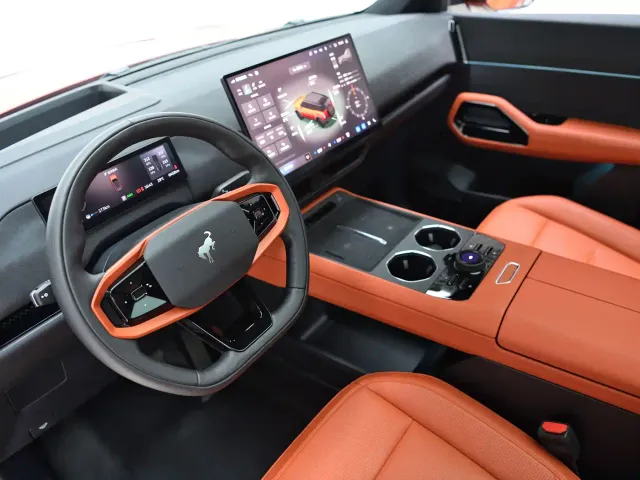 Ford Mustang NEV — Фото автомобиля 16