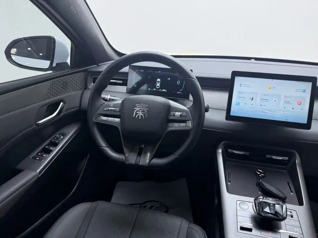 BYD Qin PLUS — Фото автомобиля 10