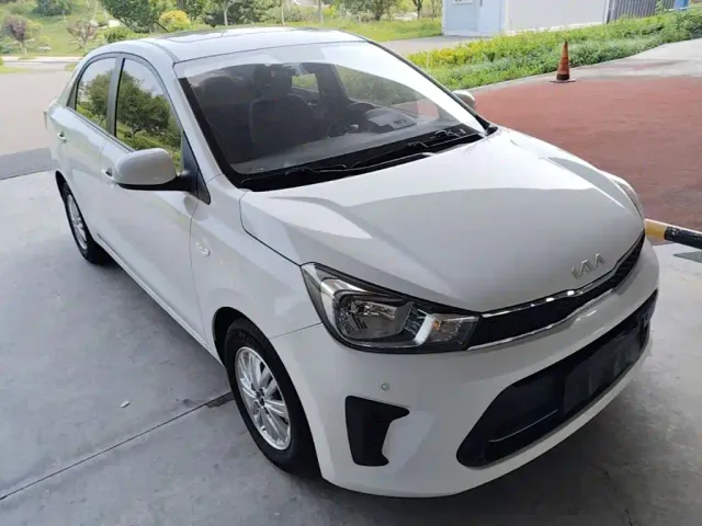 Kia Huan Chi — Фото автомобиля 3