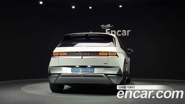 Hyundai Ioniq5 Ioniq5 Long Range AWD — Фото автомобиля 3