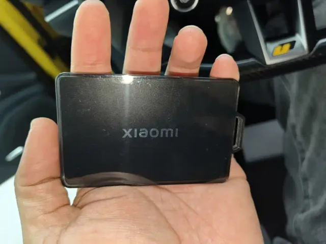 Xiaomi SU7 Ultra — Фото автомобиля 8