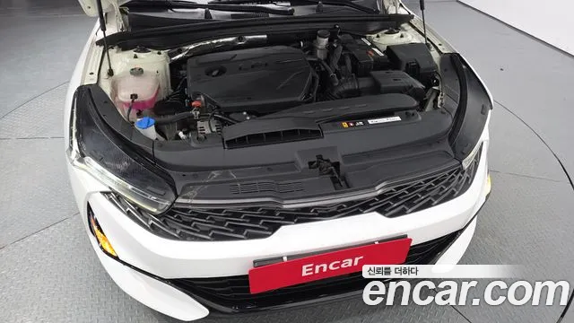 Kia K5 K5 3 поколение 2.0 LPI(Для проката) — Фото автомобиля 2
