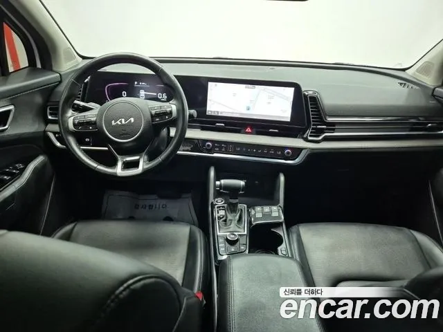 Kia Sportage Sportage 5-е поколение Бензин 1.6 турбо 2WD — Фото автомобиля 8
