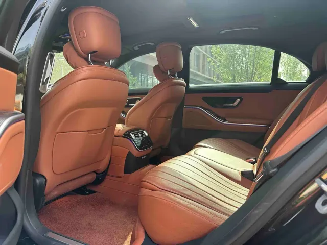 Mercedes-Benz S-Class — Фото автомобиля 5