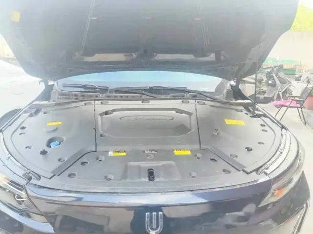 Skyworth Auto Skyworth EV6 — Фото автомобиля 3