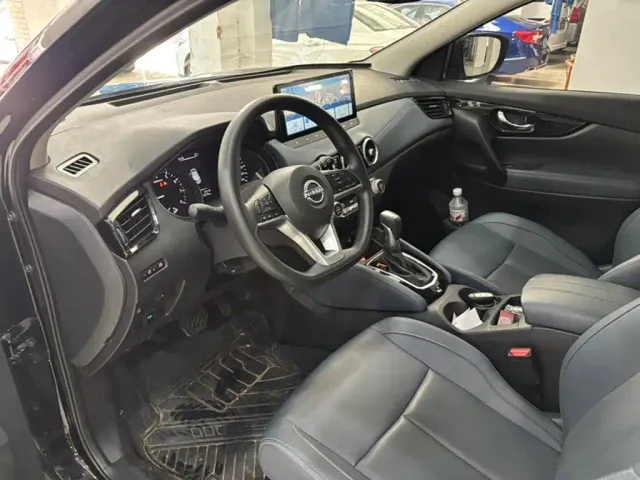 Nissan Qashqai — Фото автомобиля 15