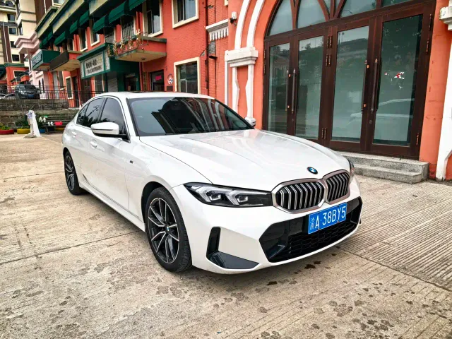 BMW 3 Series — Фото автомобиля 3