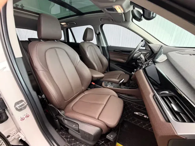 BMW X1 — Фото автомобиля 19