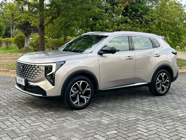 Фотография автомобиля — Changan CS55 Plus