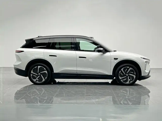 Nio ES6 — Фото автомобиля 7