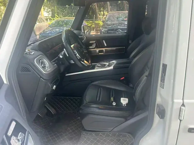 Mercedes-Benz G-Class — Фото автомобиля 5
